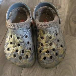 Crocs Camo Lined Shoes